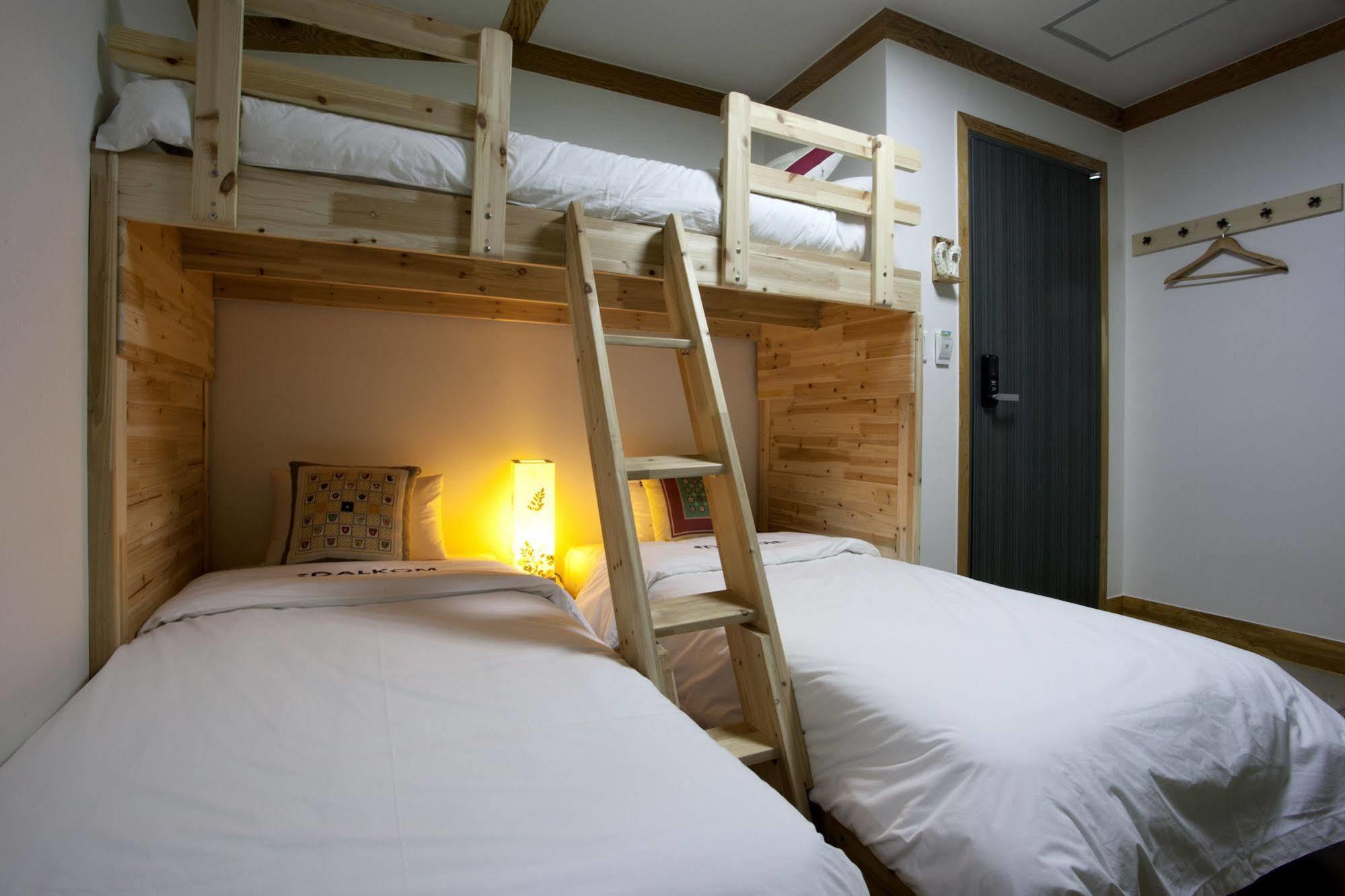 Mini Hotel Dalkom In Dongdaemun โซล ภายนอก รูปภาพ