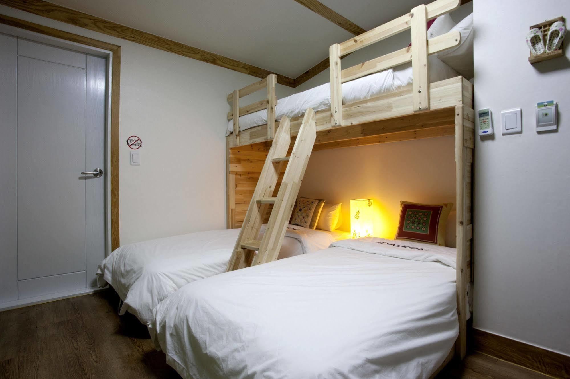 Mini Hotel Dalkom In Dongdaemun โซล ภายนอก รูปภาพ