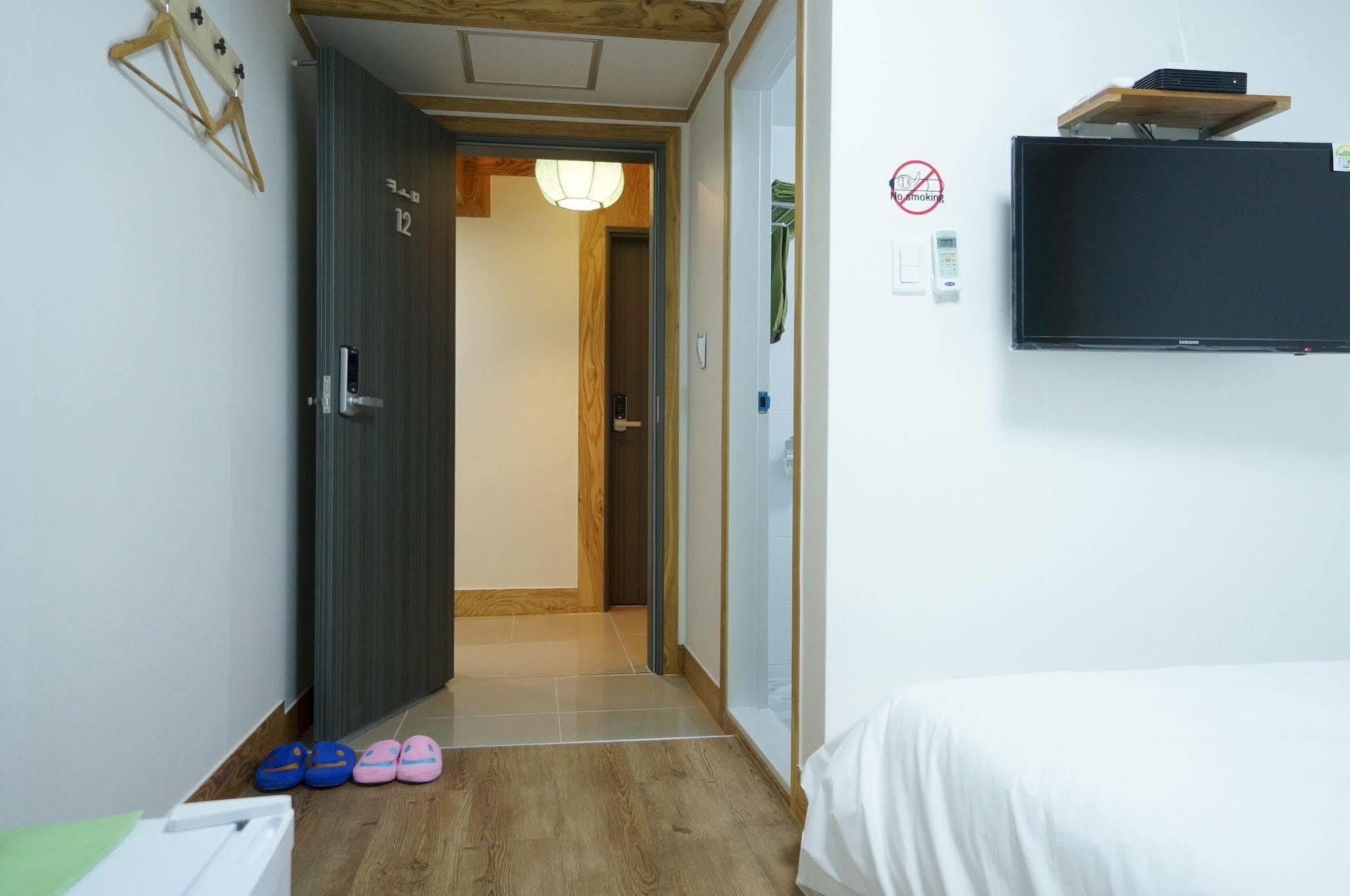 Mini Hotel Dalkom In Dongdaemun โซล ภายนอก รูปภาพ