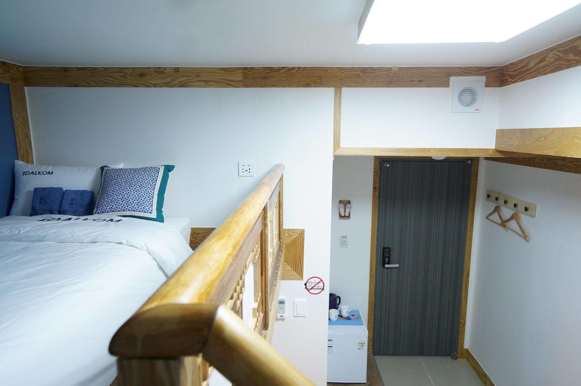 Mini Hotel Dalkom In Dongdaemun โซล ภายนอก รูปภาพ